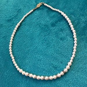 Pearl necklace